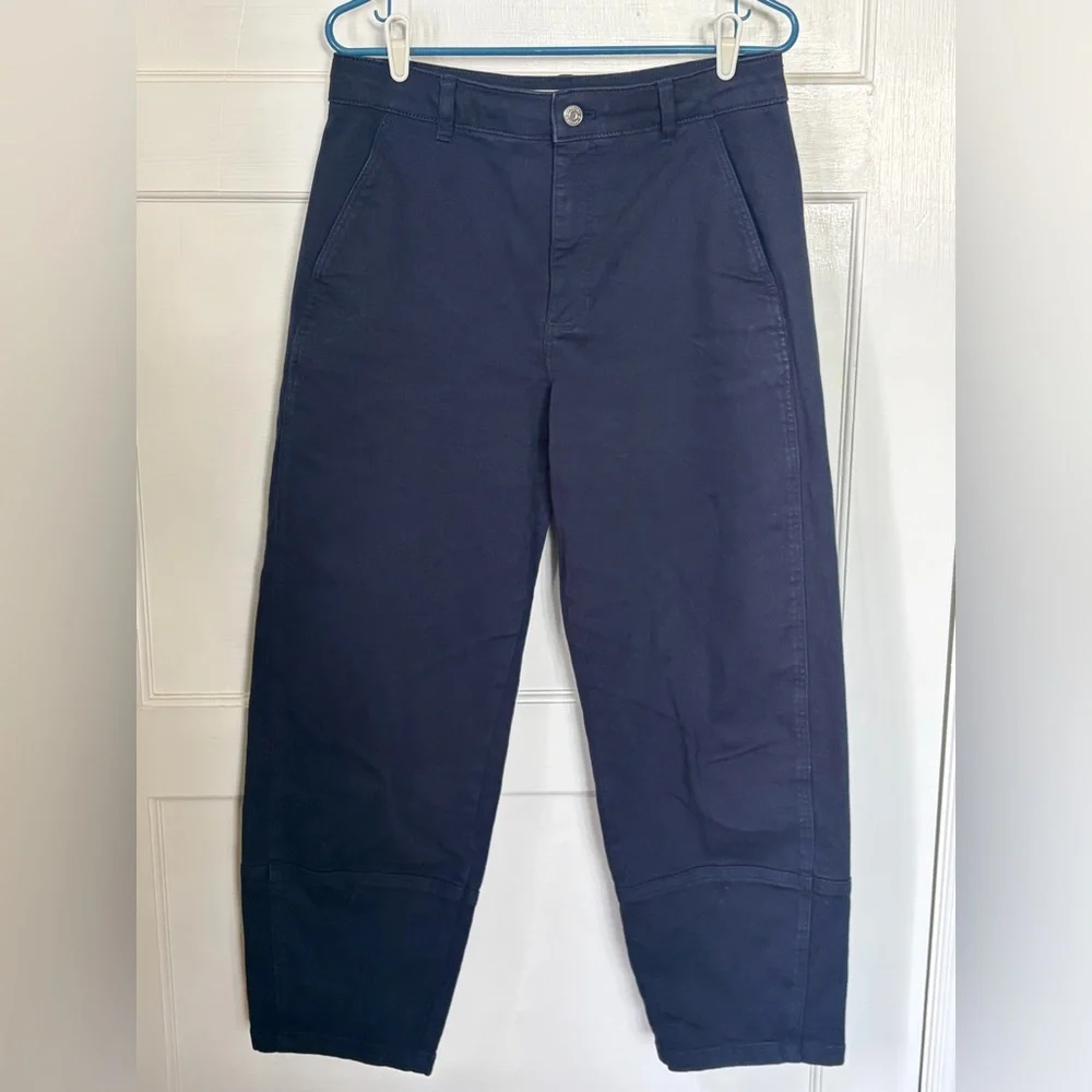 everlane | the utility barrel pant (tall) - navy - Picture 8 of 16